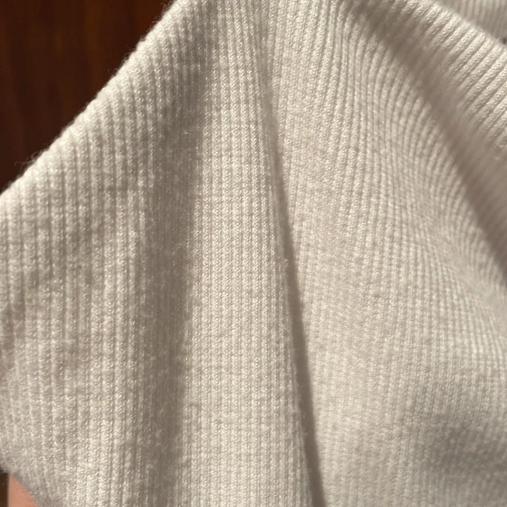 Hollister White Bodysuit - Good Used Condition - Some Piling - Small - Shelf Bra - Picture 5 of 5